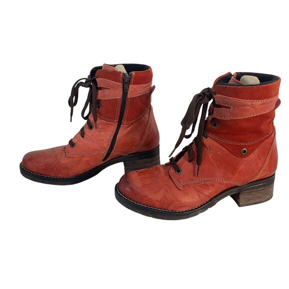 Dromedaris Kara Red Combat Boots Leather Size 8 Womens Pre-Owned - Picture 1 of 5